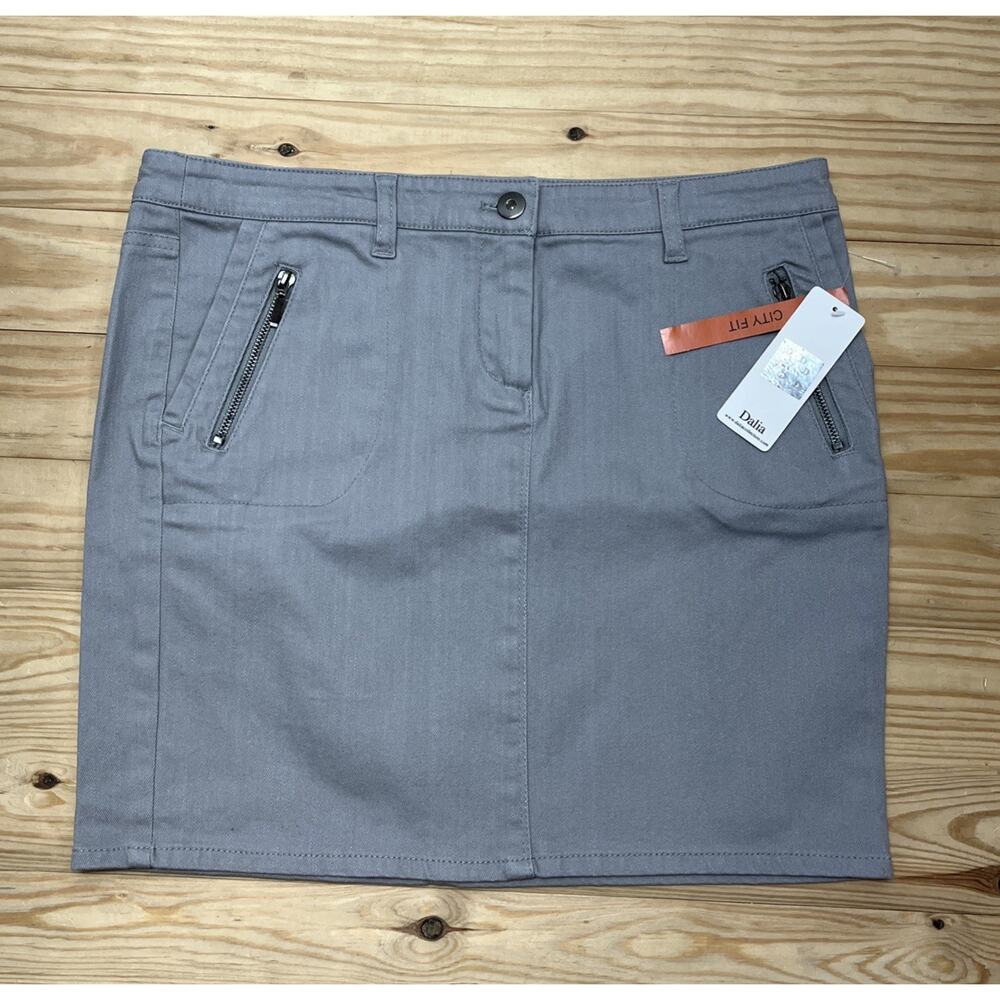 NWT Dalia Collection Denim Skirt Size 8 Stretch Cotton Zip Pockets Mini Gray